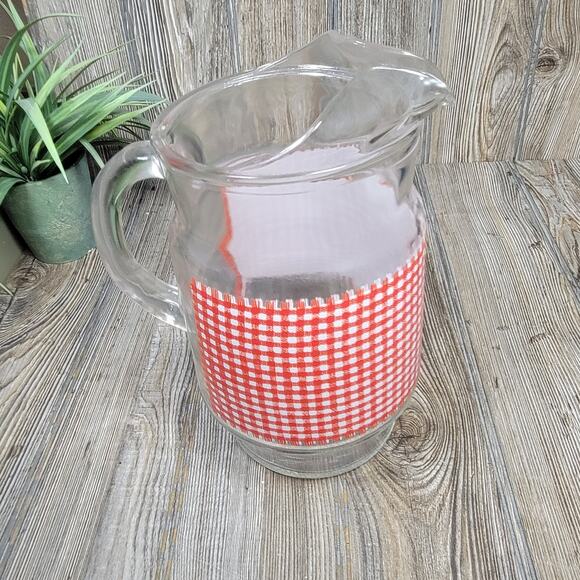 Vintage Red White Gingham Check Pitcher, Anchor Hocking, Ice Lip - Picture 4 of 6